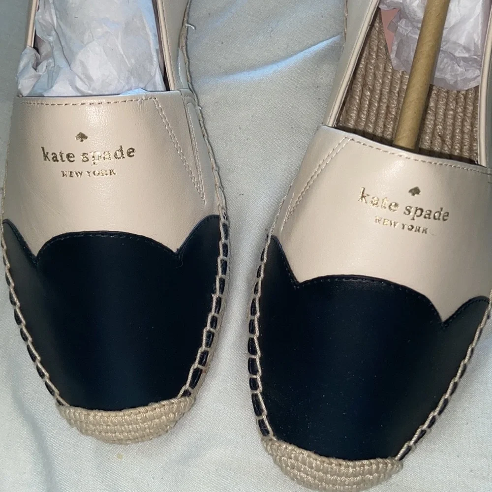 Kate Spade Garden 6.5 cream/black espadrilles New in Box